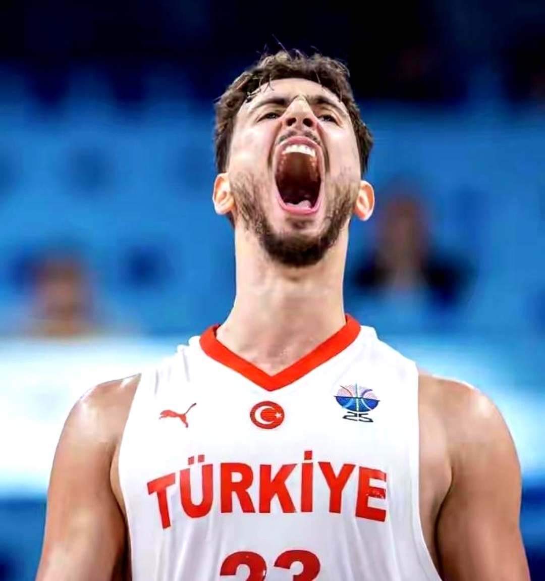 ABG欧博-字母哥关键节点绝杀，FPX带队取胜！的简单介绍