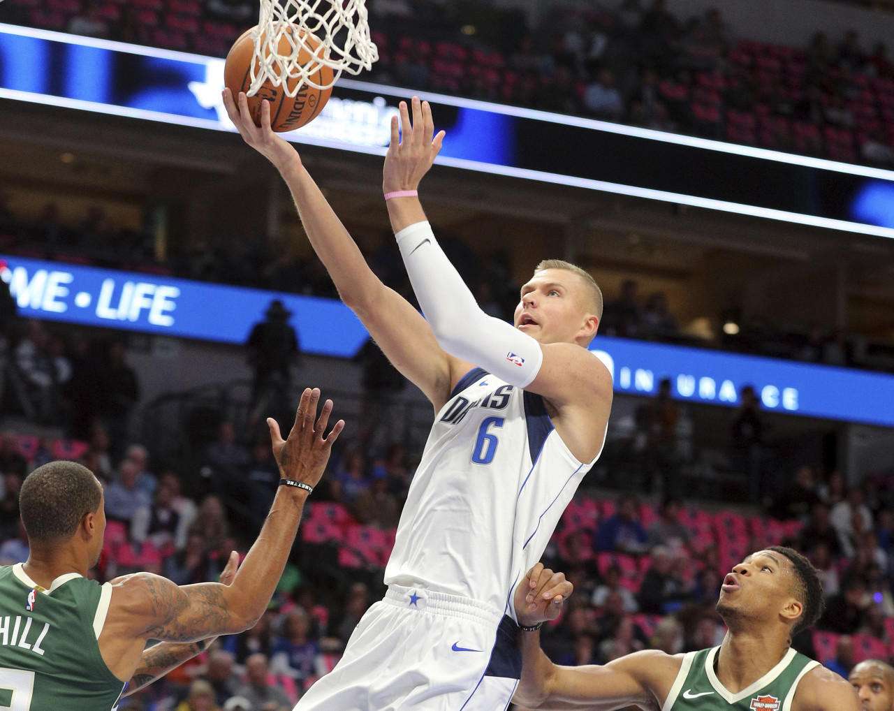 欧博-包含Ning在独行侠比赛中败北，出色防守引发热议！的词条