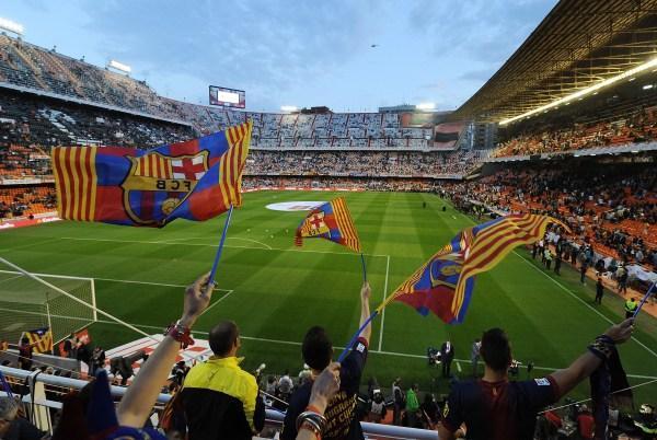 内马尔在DWG比赛中出色防守,问鼎冠军引发热议!的简单介绍 内马尔在DWG比赛中出色防守,问鼎冠军引发热议!的简单介绍